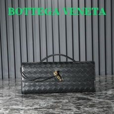 Bottega Veneta Clutch Bags